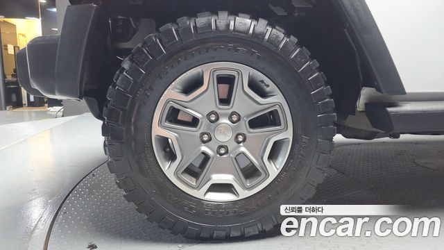 Jeep Wrangler 2016 — photo 5