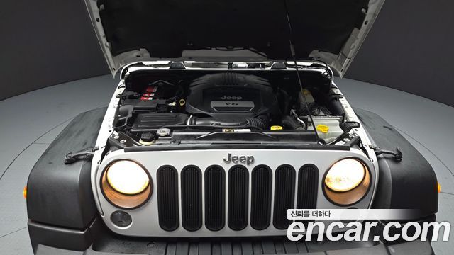 Jeep Wrangler 2016 — photo 6
