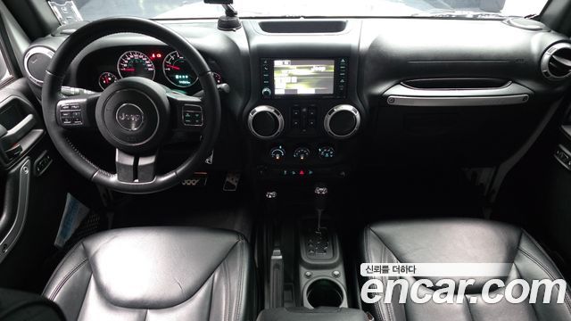 Jeep Wrangler 2016 — photo 7