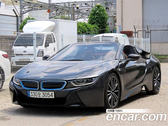 BMW i8 2019 — photo 6