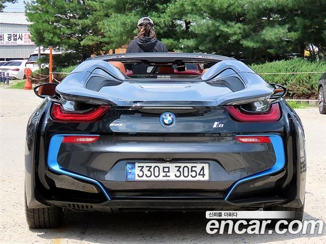 BMW i8 2019 — photo 8