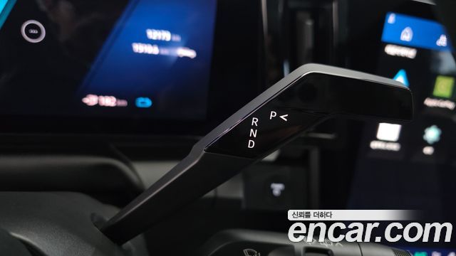 Renault Korea Scenic 2026 — photo 12