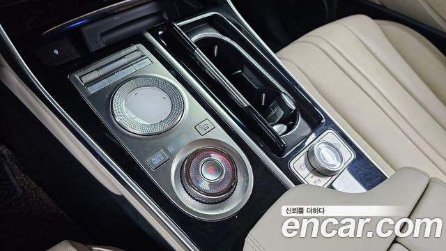 Genesis GV80 2021 — photo 9