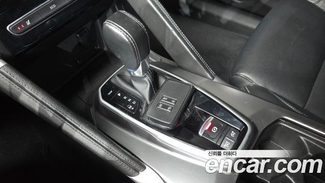 Renault Korea QM6 2023 — photo 9