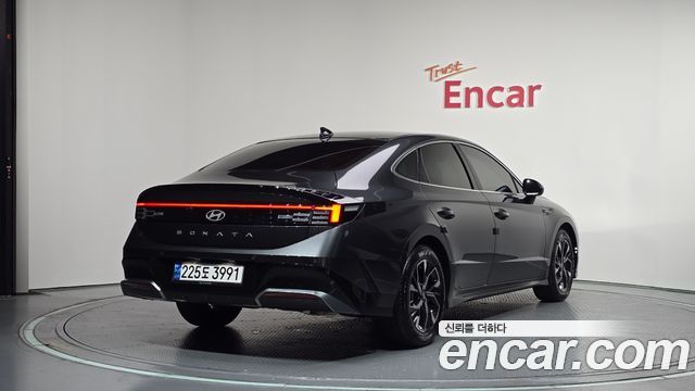 Hyundai Sonata 2024 — photo 2