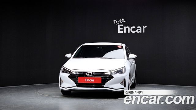 Hyundai AVANTE 2019 — photo 3