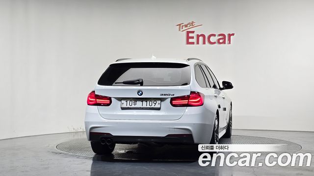 BMW 3-Series 2019 — photo 4