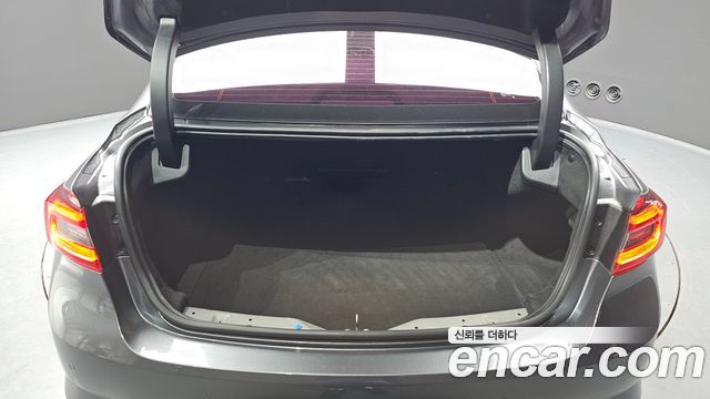 Renault Korea SM6 2017 — photo 20