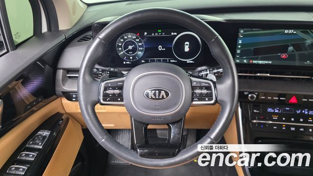 Kia Canival 2021 — photo 13