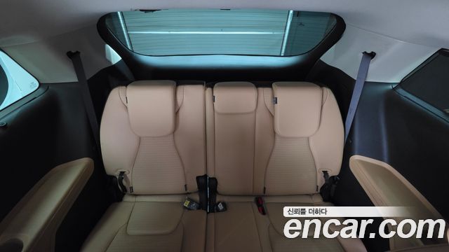Kia Canival 2021 — photo 19