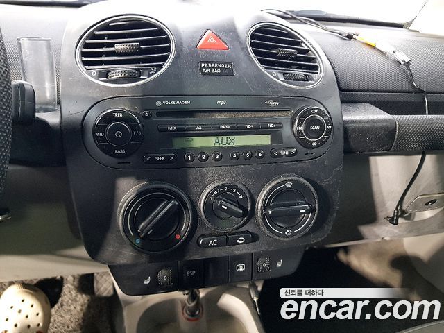 Volkswagen Beatle 2006 — photo 12