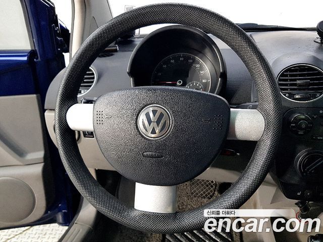 Volkswagen Beatle 2006 — photo 16