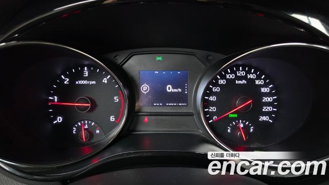 Kia Canival 2016 — photo 8