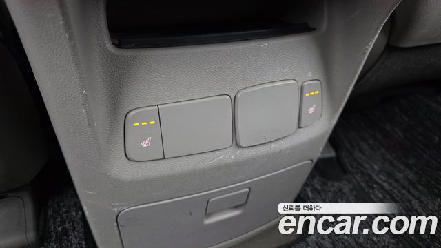 Kia Canival 2016 — photo 19