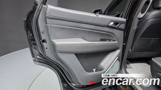 KG Mobility Rexton 2025 — photo 15