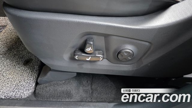 KG Mobility Rexton 2025 — photo 31