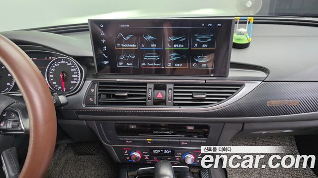 Audi A6 2016 — photo 14