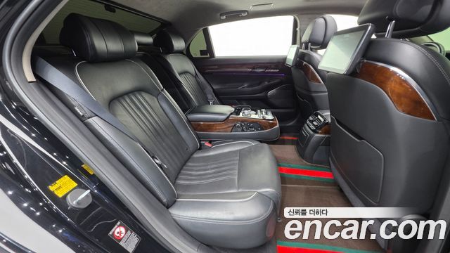 Genesis EQ900 2016 — photo 19