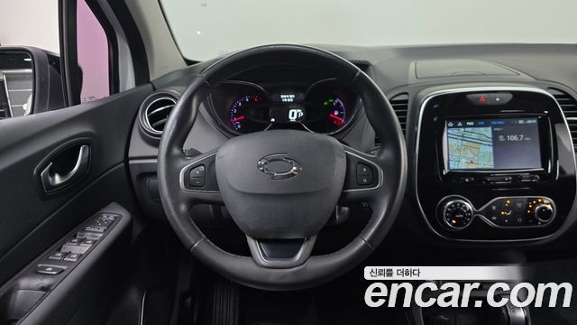 Renault Korea QM3 2018 — photo 18