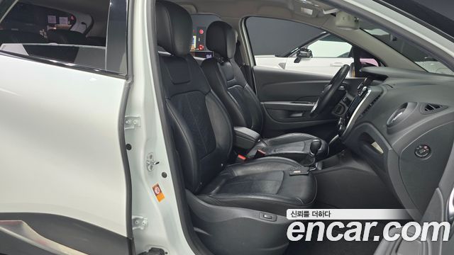 Renault Korea QM3 2018 — photo 16