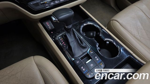 Kia Canival 2019 — photo 9