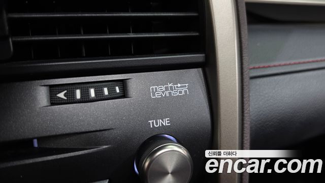 Lexus RX 2021 — photo 21
