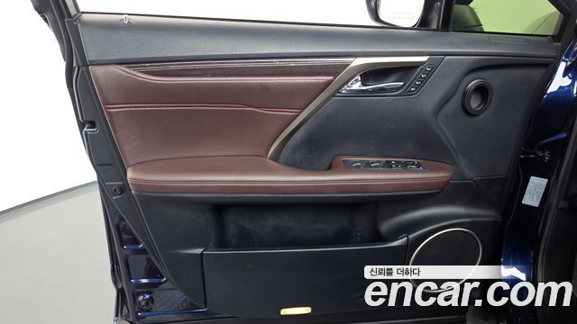 Lexus RX 2021 — photo 14