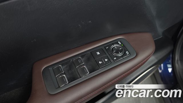 Lexus RX 2021 — photo 37