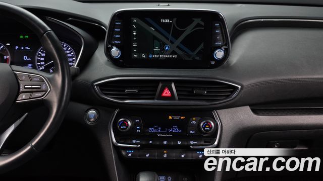 Hyundai Santafe 2019 — photo 18
