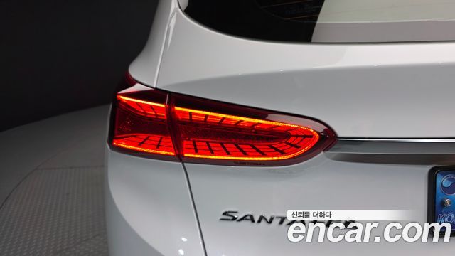 Hyundai Santafe 2019 — photo 9