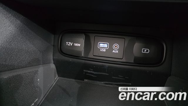 Hyundai Santafe 2019 — photo 34