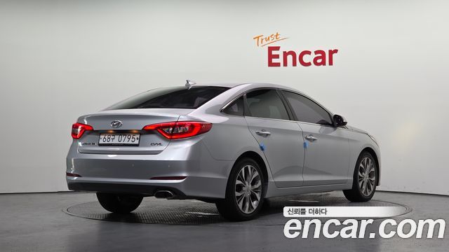Hyundai Sonata 2017 — photo 2