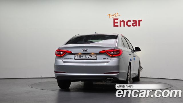 Hyundai Sonata 2017 — photo 4