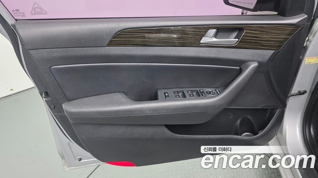 Hyundai Sonata 2017 — photo 14