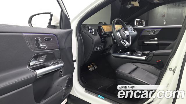 Mercedes-Benz EQA 2023 — photo 13