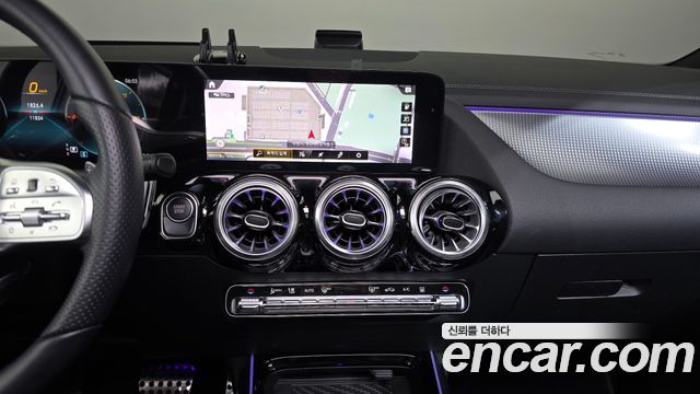 Mercedes-Benz EQA 2023 — photo 20