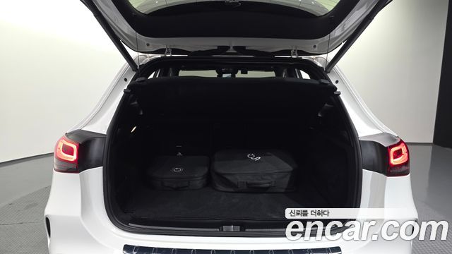 Mercedes-Benz EQA 2023 — photo 26