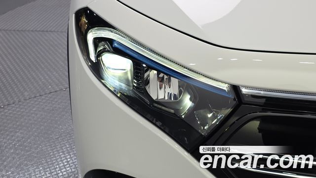 Mercedes-Benz EQA 2023 — photo 8