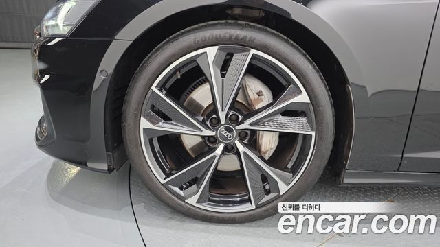Audi A6 2023 — photo 5