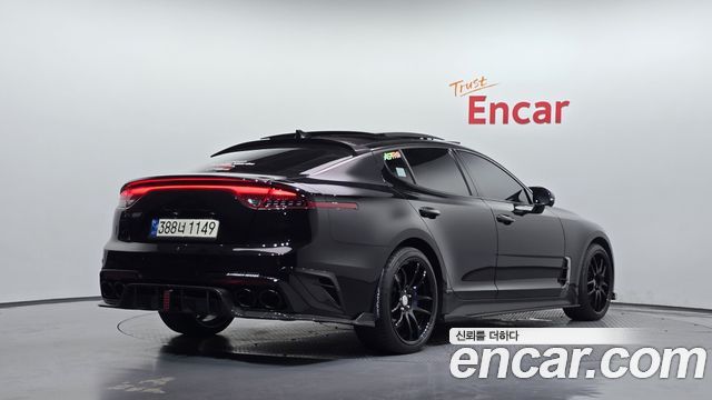 Kia Stinger 2022 — photo 2
