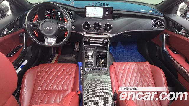 Kia Stinger 2022 — photo 10