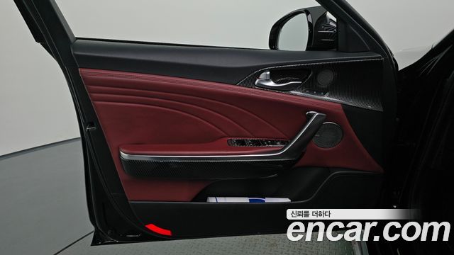 Kia Stinger 2022 — photo 14