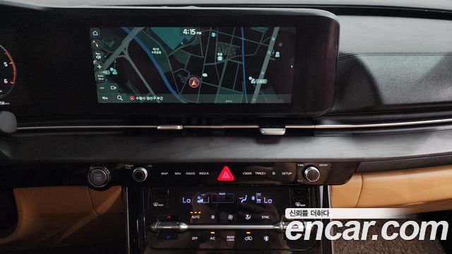 Kia Canival 2021 — photo 19