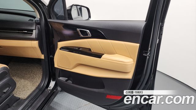 Kia Canival 2021 — photo 14