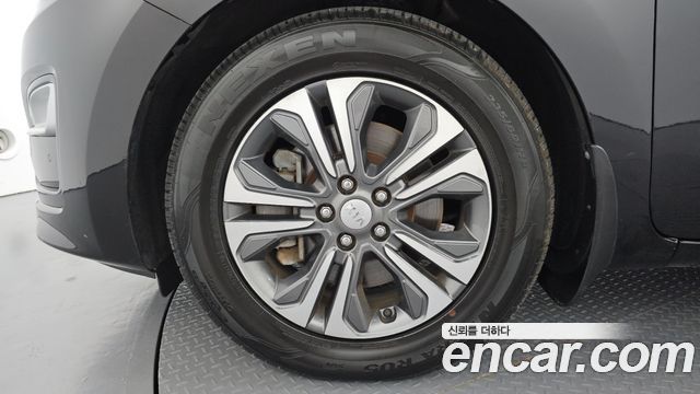 Kia Canival 2019 — photo 5