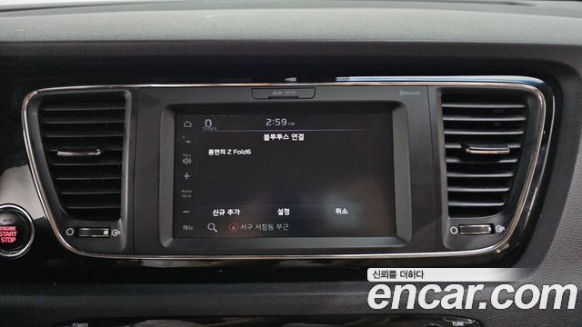 Kia Canival 2019 — photo 22