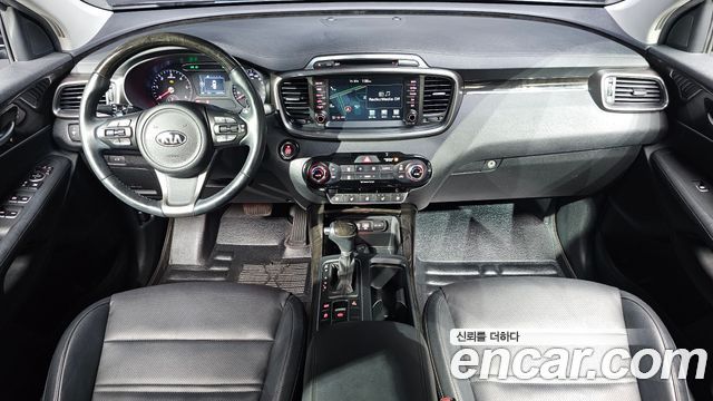 Kia Sorento 2017 — photo 10