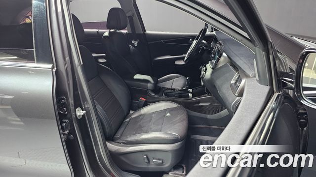 Kia Sorento 2017 — photo 13