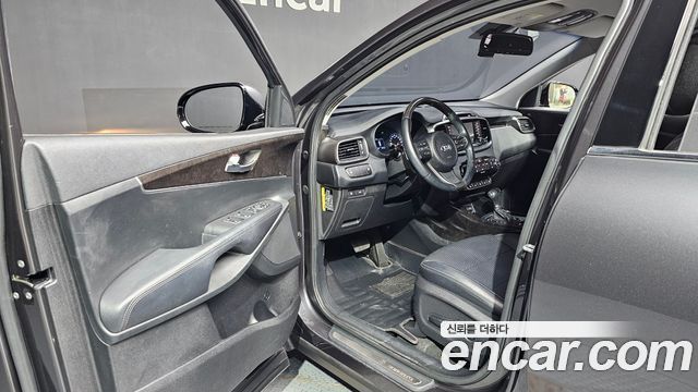 Kia Sorento 2017 — photo 16