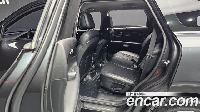 Kia Sorento 2017 — photo 27